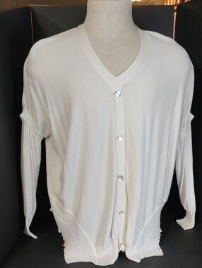 PLANET By Lauren G Women's Cream Button-Front V-Neck Top